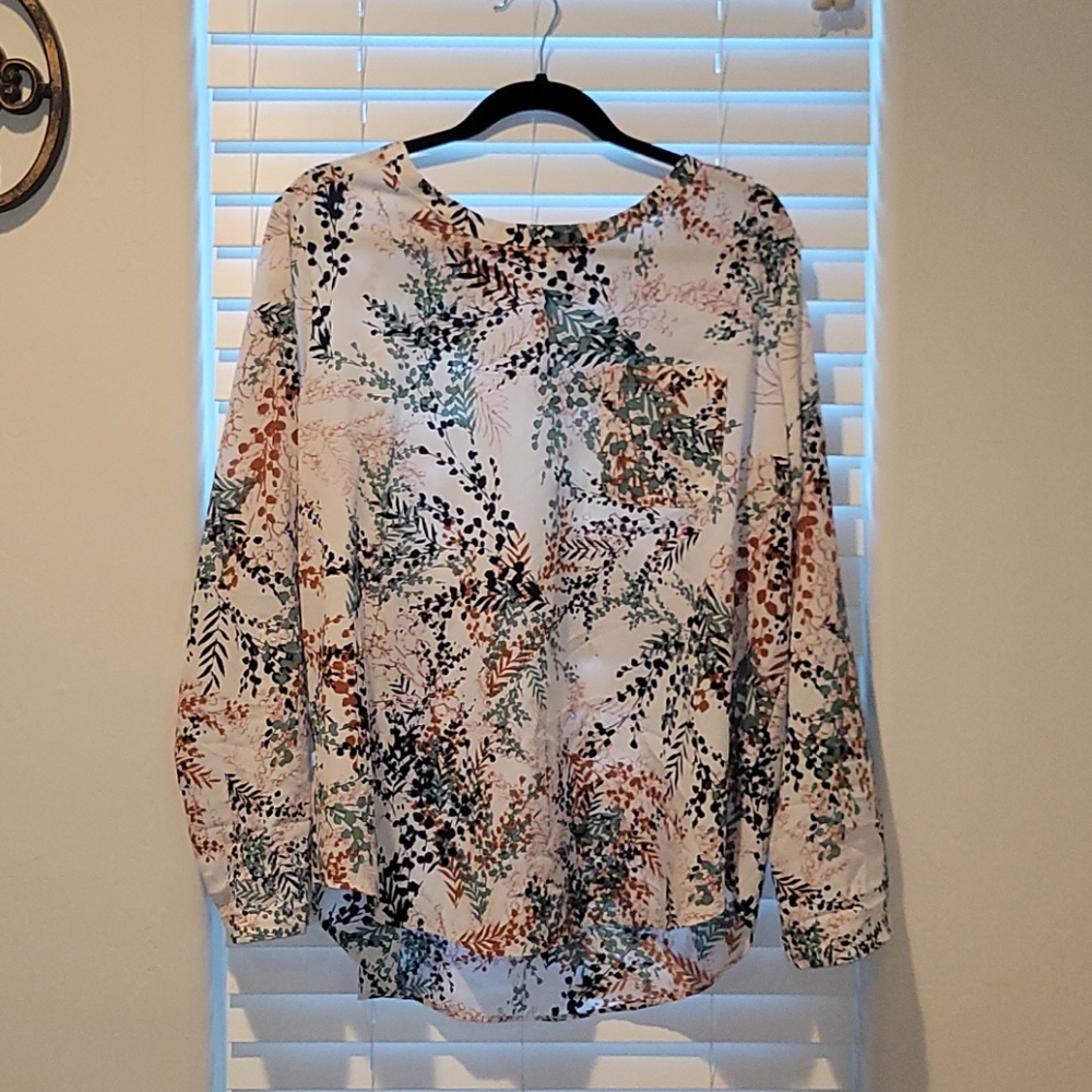 3/$20 Van Heusen Top
